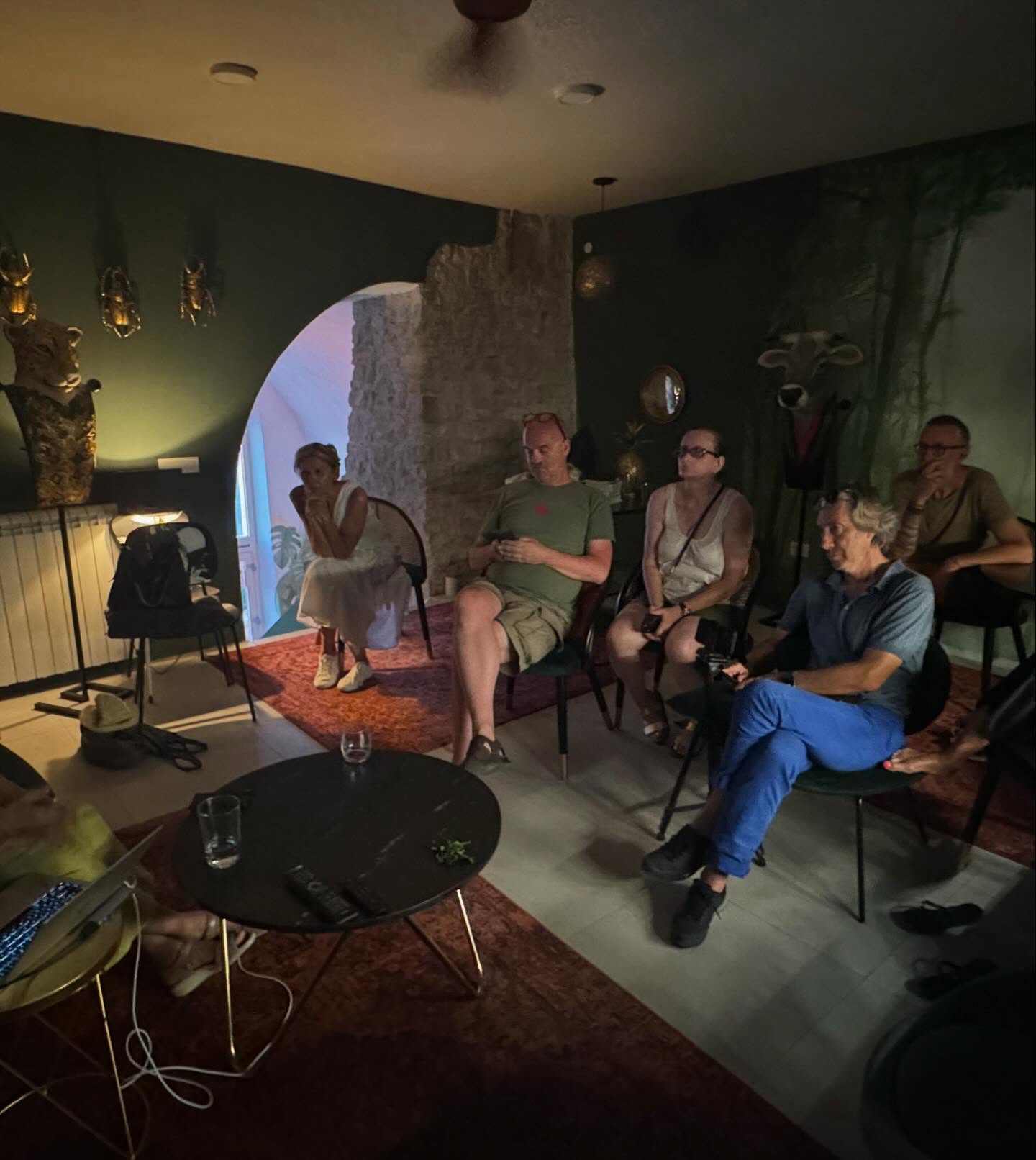 Café Gallery Artipolis — 2
